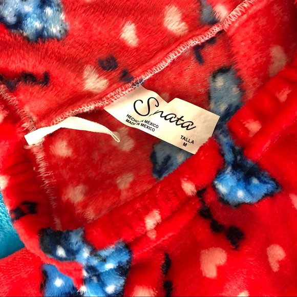 Warm and Cozy Womens Pullover Sweater and Pant Pajama Set Size Medium - Picture 8 of 9